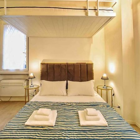 Cozy Studio Flat In Trastevere By Yourhost Rome Bagian luar foto